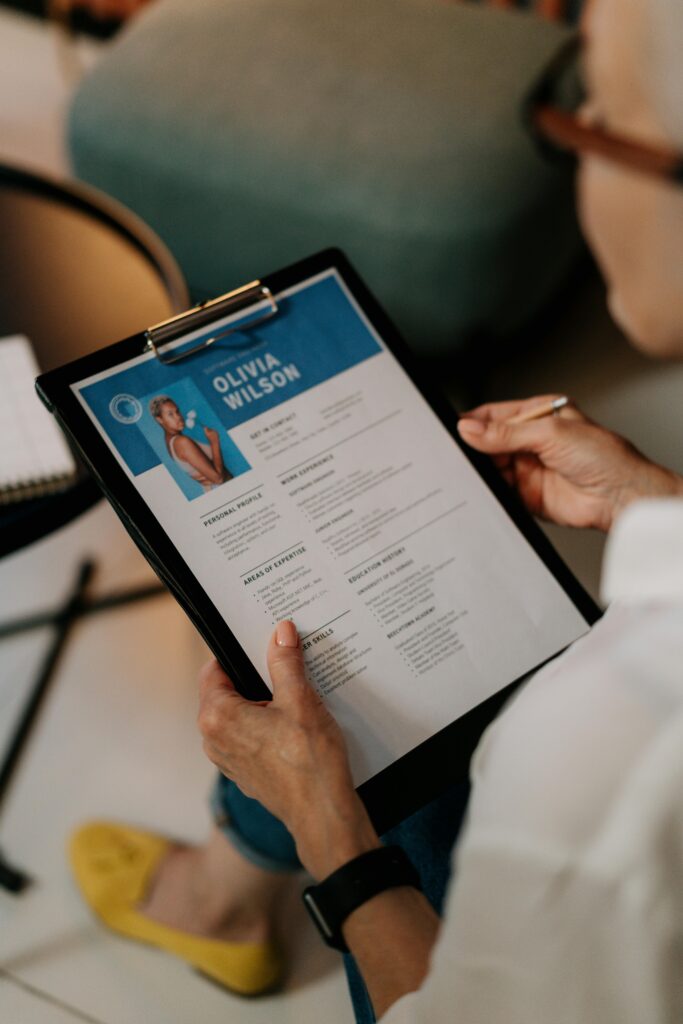 Difference Between CV and Resume